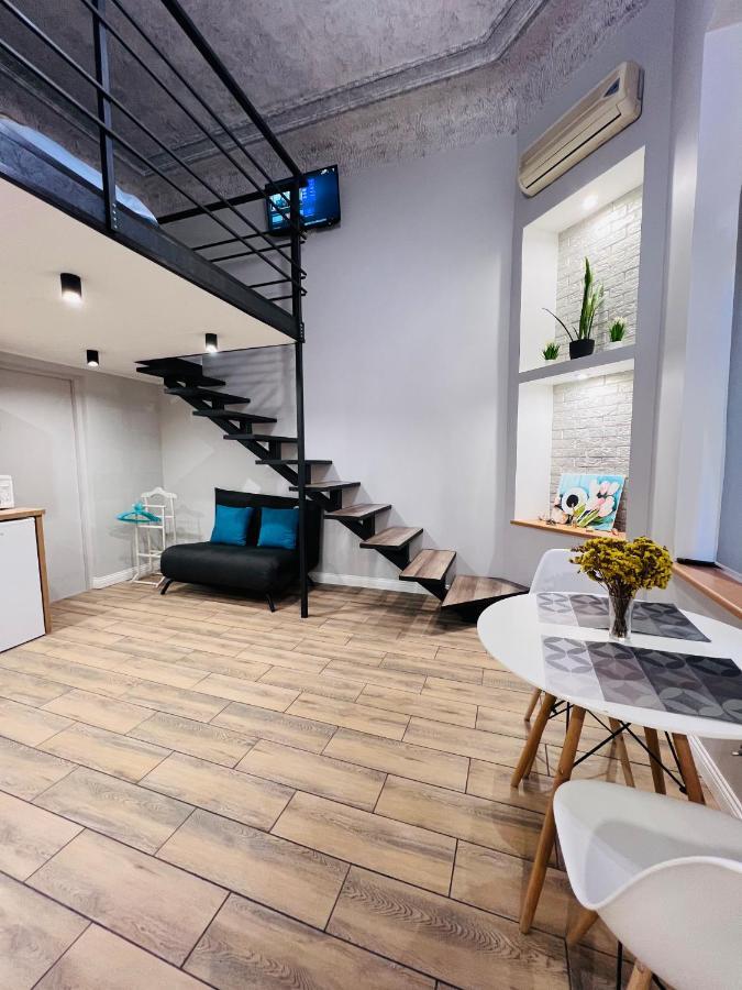 Апартаменты На Троицкой Odesa Exterior foto
